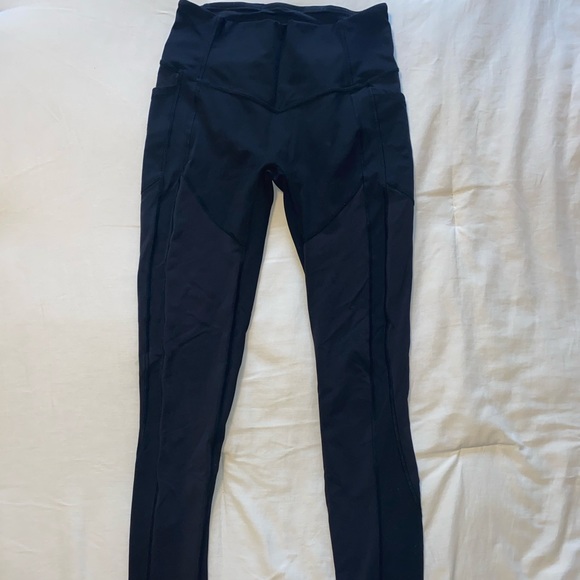 Lululemon Leggings 28” Black - Picture 2 of 4